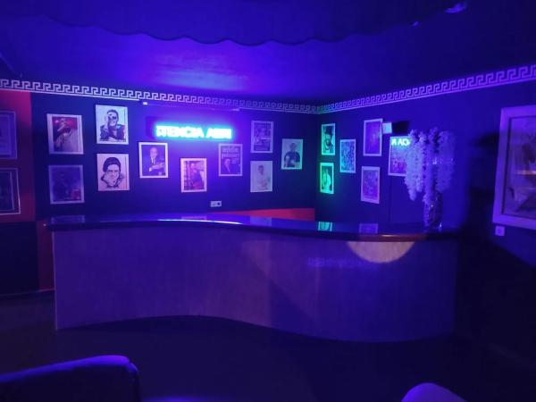 Local en avenida Alfredo Nobel