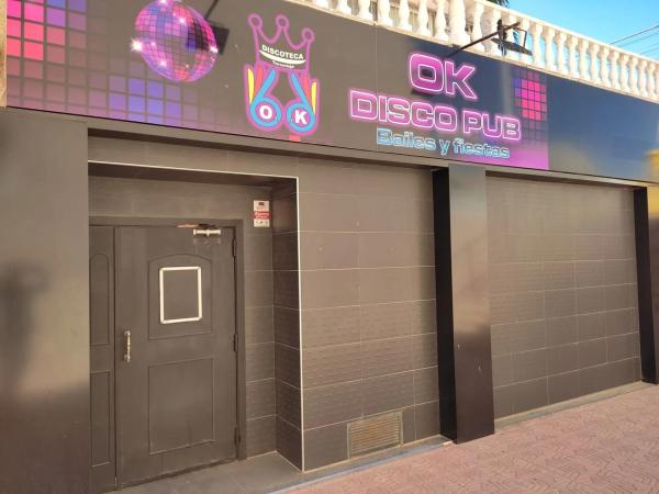 Local en avenida Alfredo Nobel