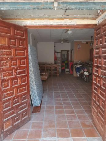 Local en avenida Suiza, 53