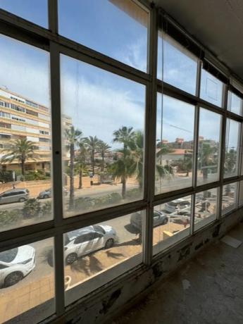 Local en avenida de los Europeos, 23