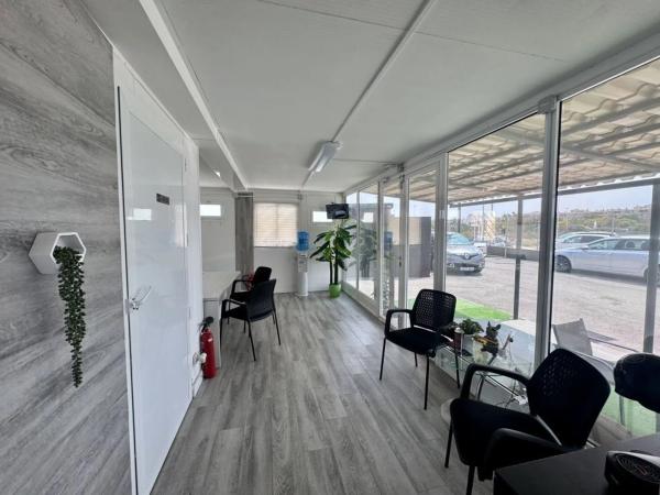 Local en avenida Ramón del Valle Inclán - Torreta, 2