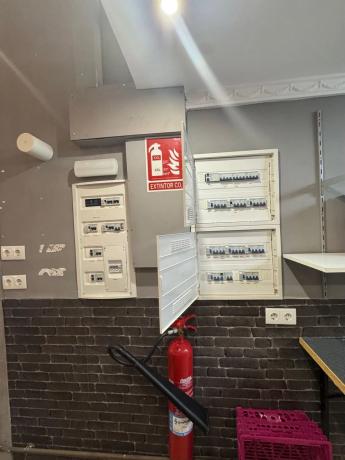 Local en avenida Ramón del Valle Inclán - Torreta s/n