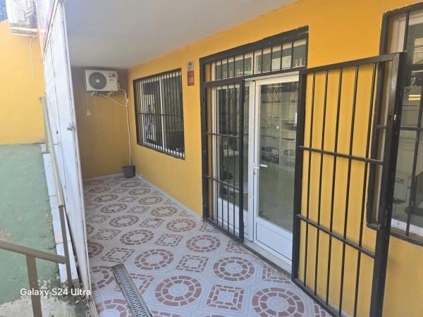 Local en calle Perseo, 2