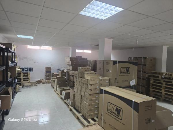 Local en calle Perseo, 2