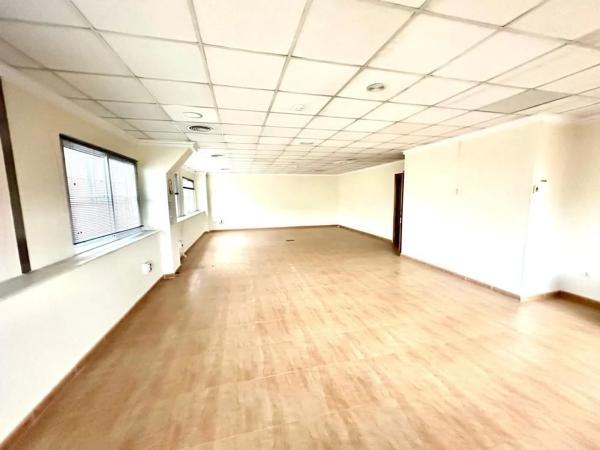 Nave en Barrio Parque Acuático - Sector 25