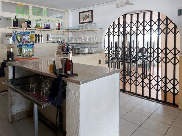 Local en calle Vinalopó, 2 -22