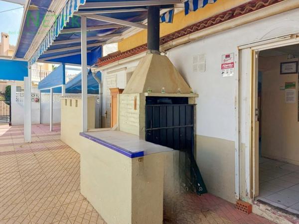 Local en calle Vinalopó, 2 -22