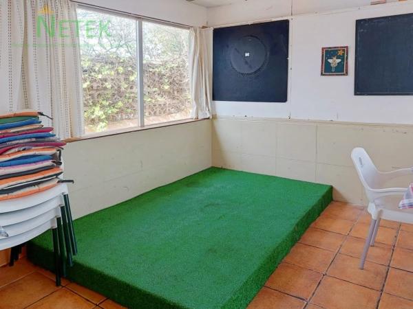 Local en calle Vinalopó, 2 -22