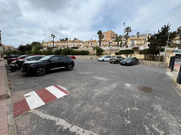 Local en calle Comunidad Valenciana