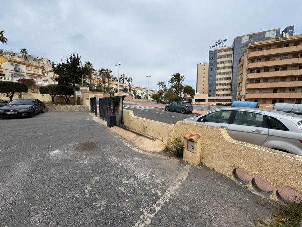 Local en calle Comunidad Valenciana