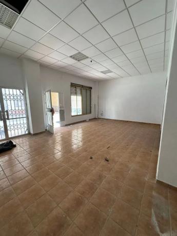 Local en calle Noruega s/n