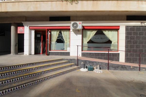 Local en calle Mar Baltico, 18