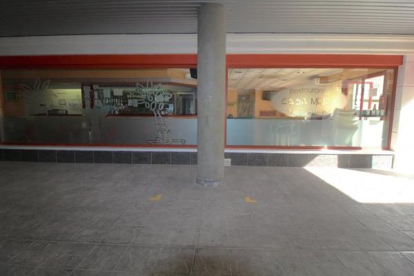 Local en calle Mar Baltico, 18