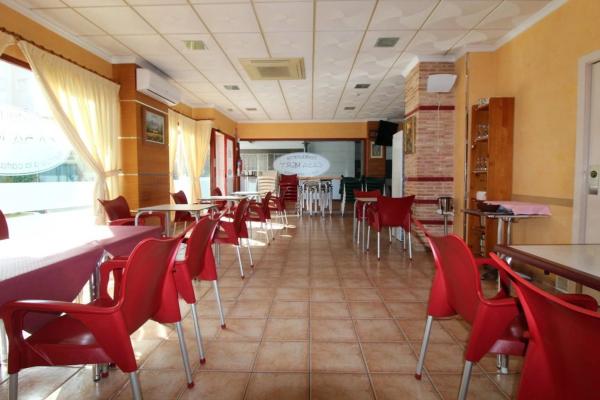 Local en calle Mar Baltico, 18