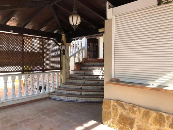 Local en avenida Roentgen, 2