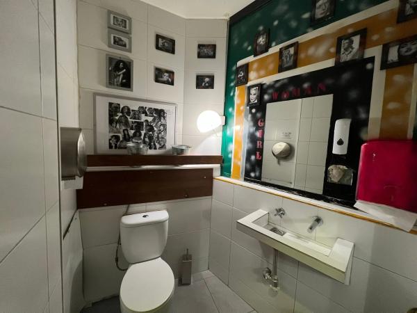 Local en avenida de las Habaneras, 38