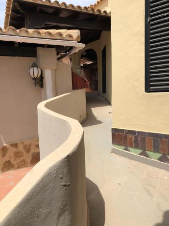 Local en avenida Roentgen, 2