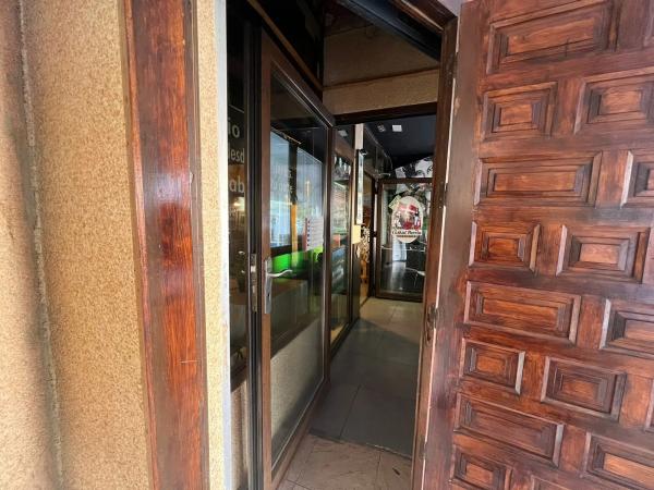 Local en avenida de las Habaneras, 38