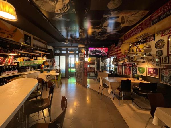 Local en avenida de las Habaneras, 38