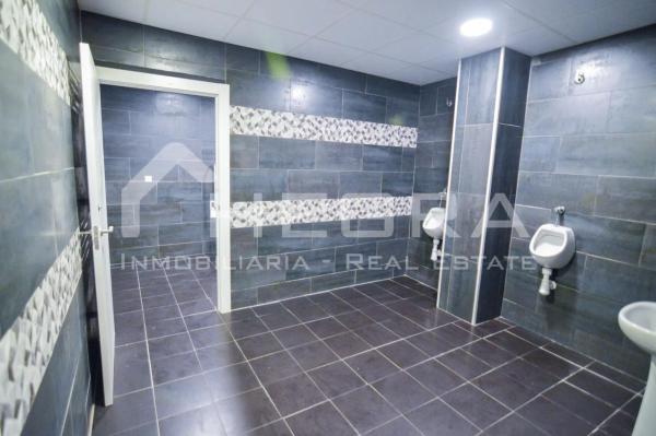 Local en Barrio Las Piscinas Naturales