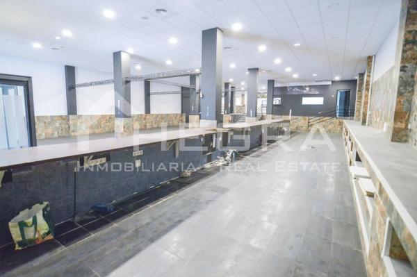 Local en Barrio Las Piscinas Naturales