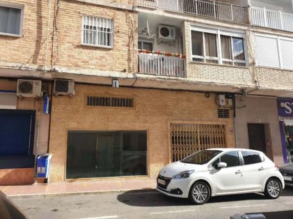 Local o nave en calle Moriones