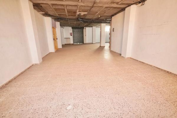 Local en calle los Gases s/n