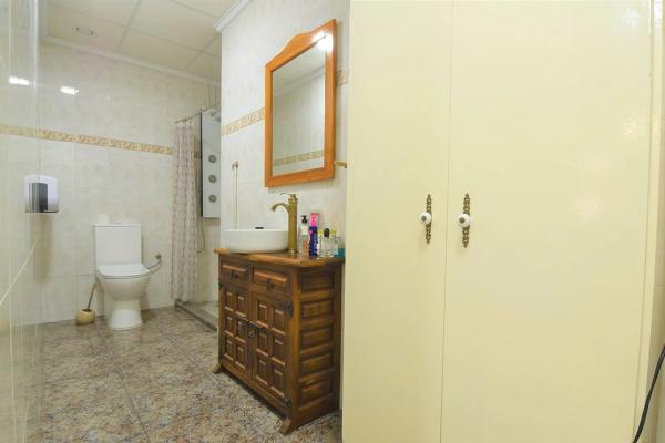 Local en calle de Pedro Lorca, 77