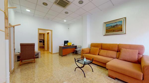 Local en calle Goleta, 21