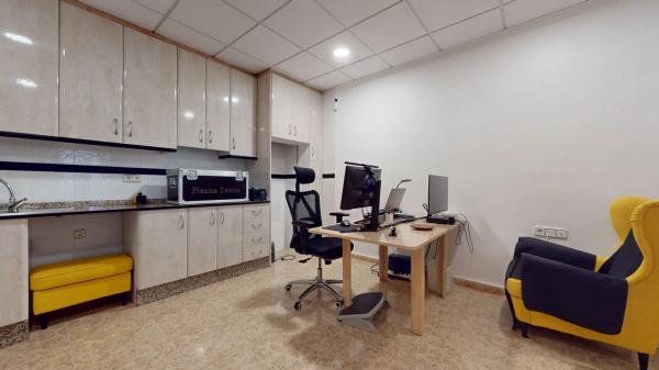 Local en calle Goleta, 21