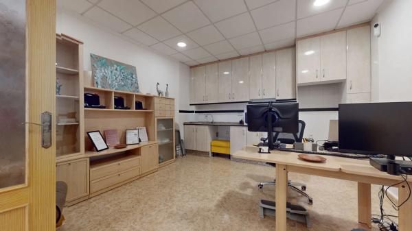 Local en calle Goleta, 21