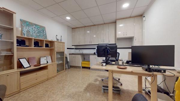 Local en calle Goleta, 21