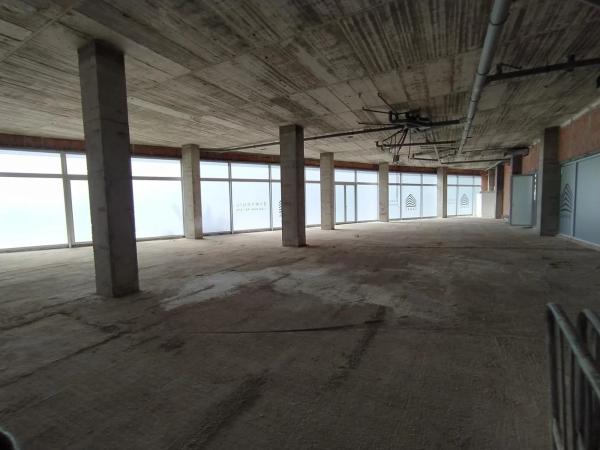 Local en calle la Sal