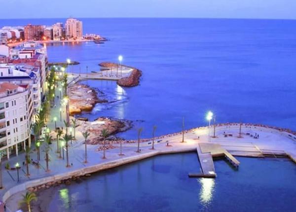 Local en calle Capitán García Gea