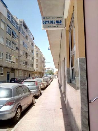 Local en calle San Pascual, 235