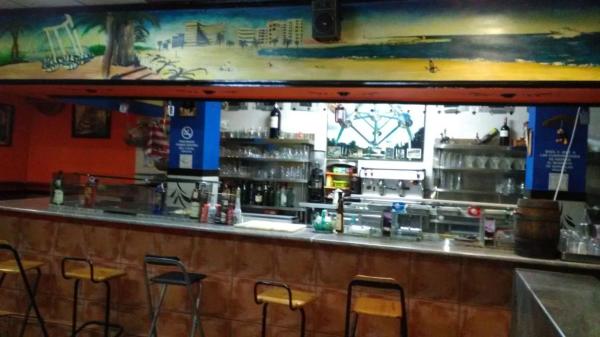 Local en calle Fragata, 22