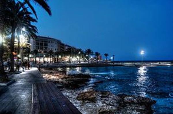 Local en calle Fragata, 22