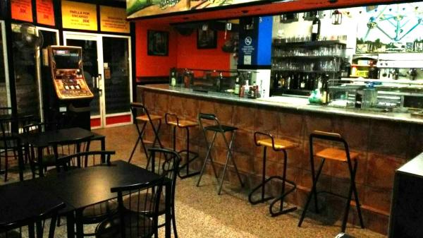 Local en calle Fragata, 22