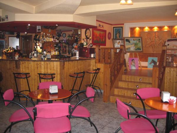 Local en avenida Diego Ramirez, 235