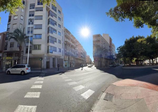 Local en avenida de la Llibertat