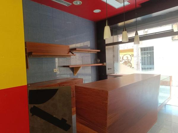 Local en Barrio Centro