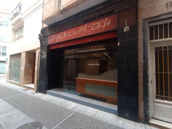 Local en Barrio Centro