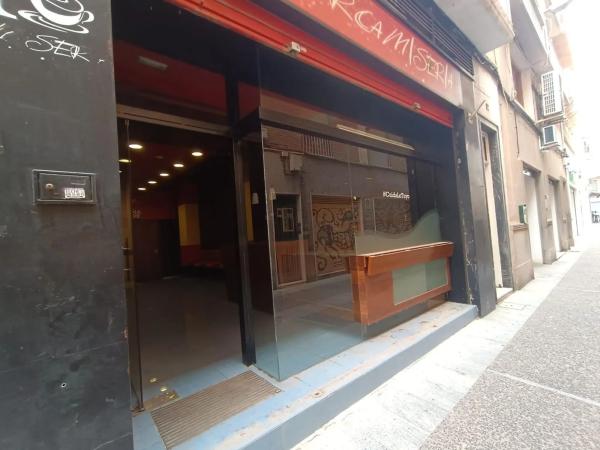 Local en Barrio Centro