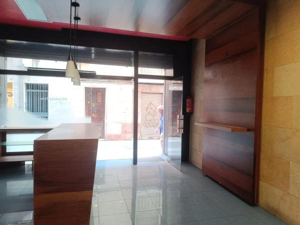 Local en Barrio Centro