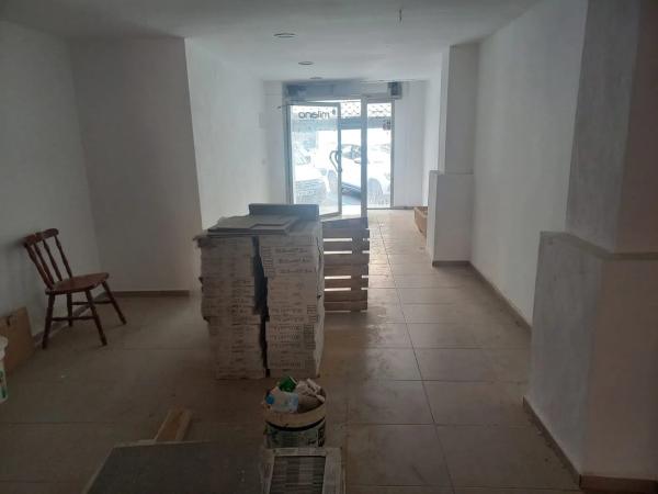 Local en calle del Marquès d'Asprella, 28