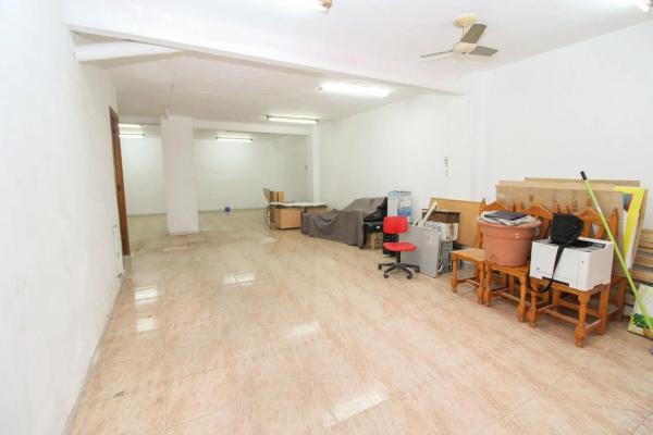 Local en calle Doctor Ferrán, 98