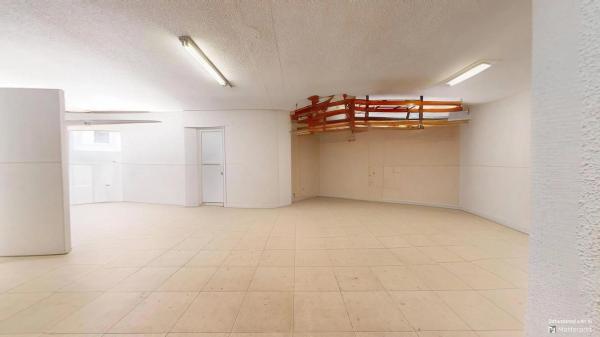 Local en Barrio Centro