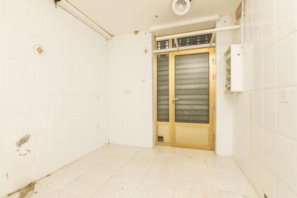 Local en avenida de Segarra, 13