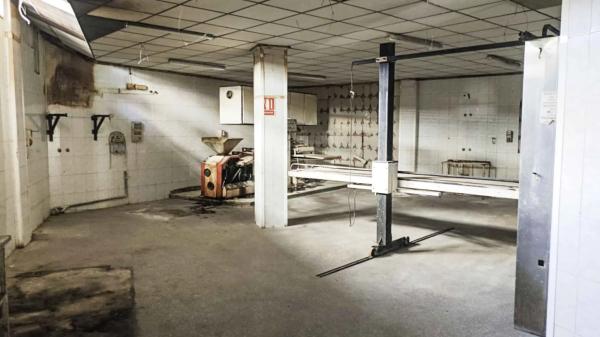 Local en calle Alarico López-Teruel