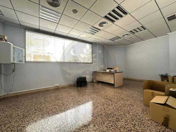 Local en Barrio Travalón